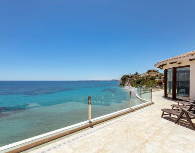 Villa Irene first line seafront with access to the sea!
